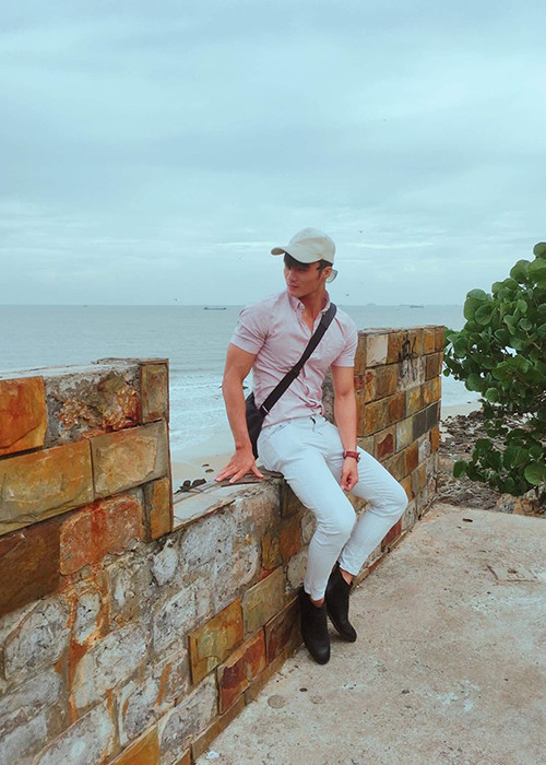 Phúc Nguyễn - đại diện ban tổ chức Mister Việt Nam mong khán giả cho Tấn Phát cơ hội sửa sai, tiếp tục tham gia cuộc thi.