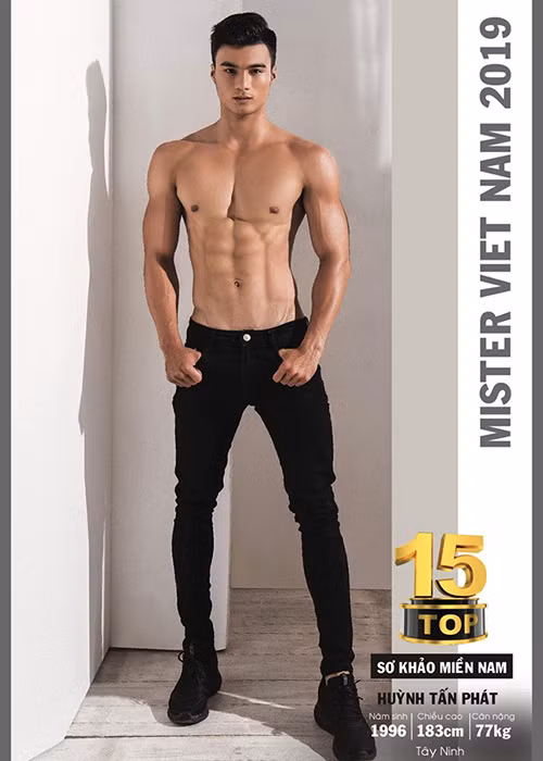 Tấn Phát sinh năm 1996, cao 1m83, nặng 77kg đến từ Tây Ninh.