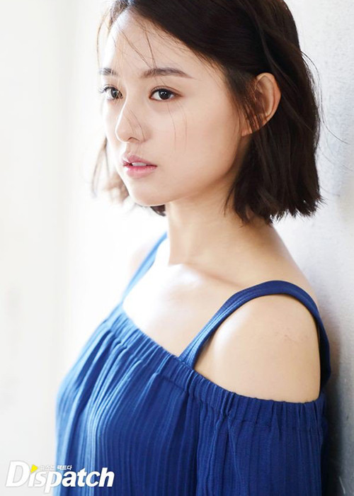 Sau “Hậu duệ mặt trời”, Ji Won lần đầu đóng vai chính trên màn ảnh nhỏ khi tham gia bộ phim “Fight my way”.