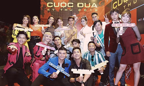 Vi sao gameshow co Do My Linh, H’hen Nie bi chi trich, rot hang the tham