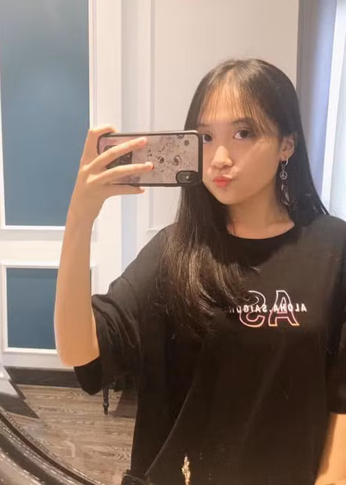 Nhiều người dự đoán trong tương lai, con gái Phương Thanh sẽ xinh như hot girl.