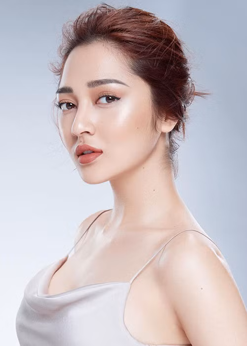 Bảo Anh khẳng định tin đồn là vô căn cứ đồng thời tung đoạn nói chuyện với Phạm Quỳnh Anh với nội dung Bảo Anh không liên quan đến sự việc.