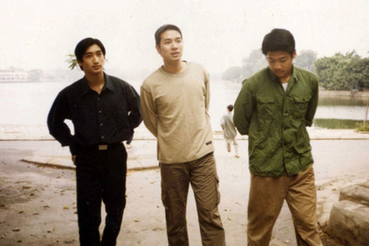 Trước "Hoa hồng trên ngực trái", Ngọc Quỳnh từng được biết đến với vai diễn chàng thư sinh khờ khạo Tiến trong phim "Hoa cỏ may".