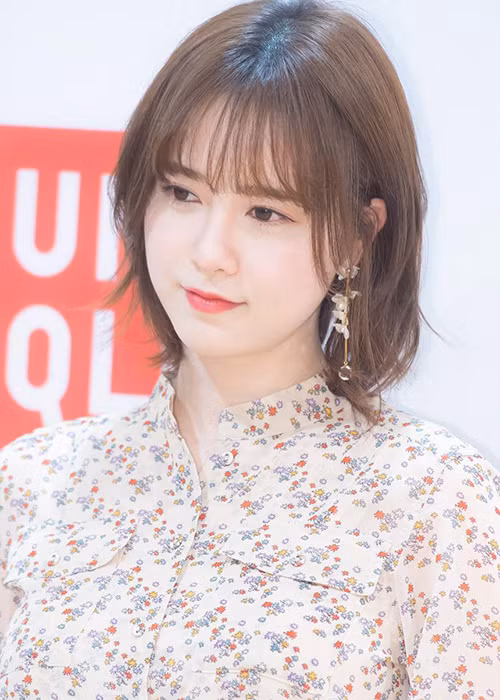 Ít ai biết, Goo Hye Sun từng bị người yêu đầu tiên phản bội. Khi đó, cô vô cùng đau đớn, tức giận. Thế nhưng, đến khi gặp tiểu tam, Hye Sun lại nhận ra cô gái này thật tốt.