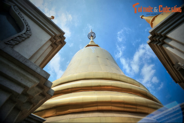 Từ khi khánh thành, bảo tháp Gotama Cetiya đã trở thành điểm tham quan, chiêm bái thu hút đông đảo du khách thập phương ở khu vực ngoại ô TP. HCM.