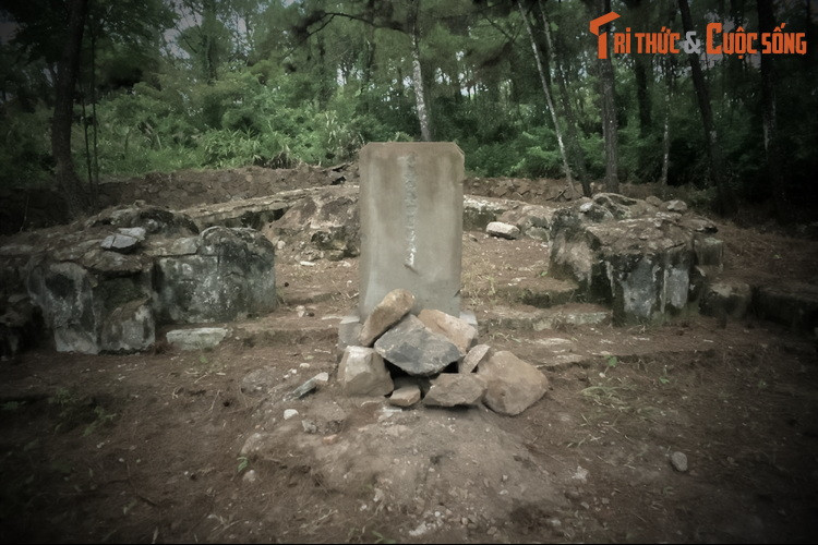 Quy mô to lớn khác thường, những yếu tố kiến trúc đặc biệt cùng sự trừng phạt thảm khốc và lãng quên trong suốt triều Nguyễn khiến nhiều người tin rằng lăng Ba Vành chính là nơi an nghỉ của Hoàng đế Quang Trung.