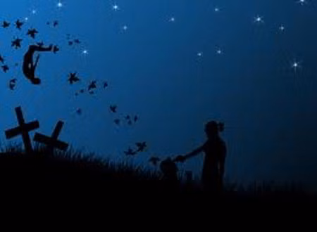 Tất nhiên, những điều mê tín dị đoan về cái chết nhằm vào phụ nữ mang thai không chỉ dừng lại ở cổng nghĩa trang. Chỉ cần đi vào một nghĩa trang để thể hiện lòng kính trọng với người thân yêu hoặc đi qua một đám tang bất kỳ, sẩy thai cũng là điều có thể. Một vài cô gái trẻ vì tin vào điều này nên họ chọn cách loại bỏ thai trong bụng bằng cách đi vào nghĩa trang với hy vọng giúp họ không phải chịu đau đớn như lúc thực hiện phá thai tại bệnh viện. Trong một số nền văn hóa, việc đi vào một khu nghĩa địa là điều bình thường nhưng nếu giẫm chân lên một ngôi mộ có thể khiến người phụ nữ mang thai mất đi đứa con của mình hoặc khiến đứa trẻ sinh ra với đôi chân bị dị tật.