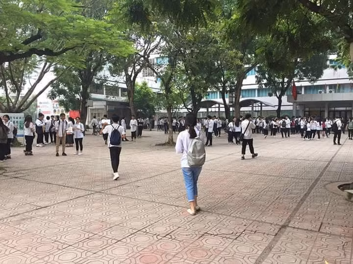 Hơn 887.000 thi Ngữ Văn THPT đề thi: Ai đã đặt tên cho dòng sông - Hình 14 Hon 887.000 thi Ngu Van THPT de thi: Ai da dat ten cho dong song-Hinh-14