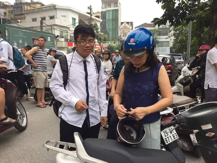 Hơn 887.000 thi Ngữ Văn THPT đề thi: Ai đã đặt tên cho dòng sông - Hình 9 Hon 887.000 thi Ngu Van THPT de thi: Ai da dat ten cho dong song-Hinh-9