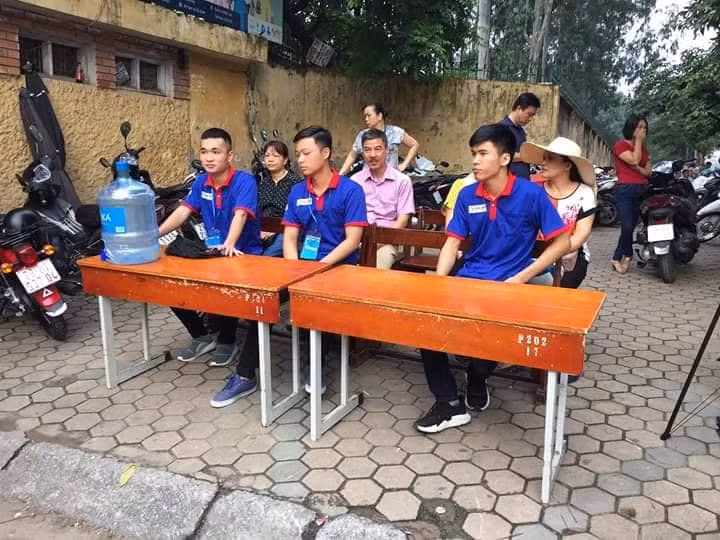 Hơn 887.000 thi Ngữ Văn THPT đề thi: Ai đã đặt tên cho dòng sông - Hình 11 Hon 887.000 thi Ngu Van THPT de thi: Ai da dat ten cho dong song-Hinh-11