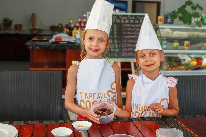 Tận hưởng chương trình mùa hè đậm chất Quốc tế tại Vinpearl - Hình 2 Tan huong chuong trinh mua he dam chat Quoc te tai Vinpearl-Hinh-2