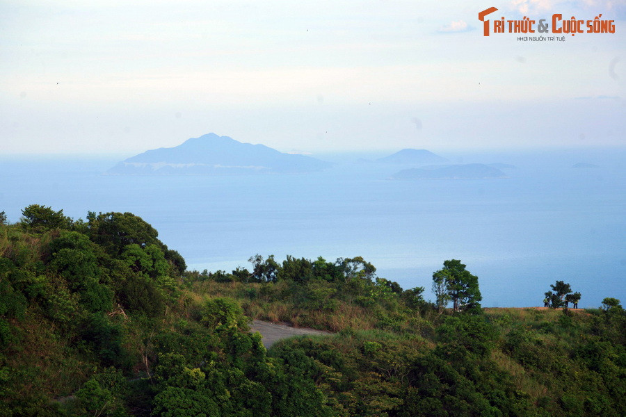 Từ bán đảo Sơn Trà Đà Nẵng nhìn ra Cù Lao Chàm, thuộc địa phận thành phố Hội An, tỉnh Quảng Nam.