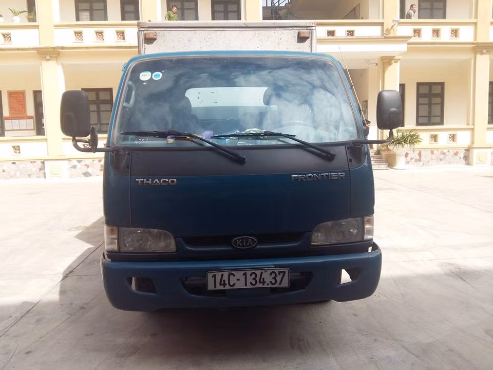 Truy duoi 5 tinh bat xe buon lau 1300 dien thoai hang xa xi