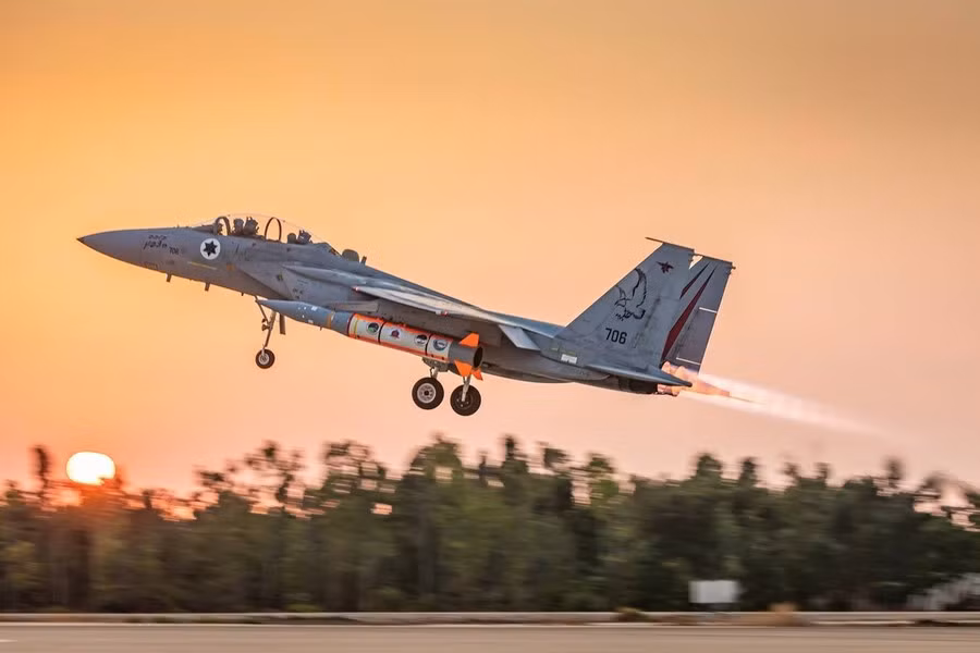 Tốc độ ở phần cuối quỹ đạo của những tên lửa nói trên đạt tới 1.100 - 1.300 m/s, khiến chúng khó bị hệ thống chống tên lửa đánh chặn, thậm chí đây là nhiệm vụ bất khả thi ngay cả với tiêm kích Su-35 khi được đưa lên trời làm nhiệm vụ phòng không.