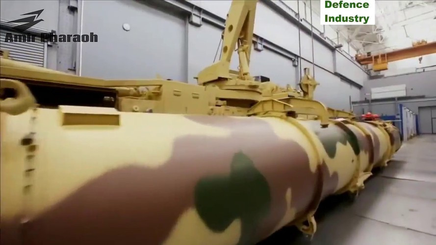 Theo giới thiệu, S-300VM Antey-2500 được phát triển bởi tổ hợp Almaz - Altey là hệ thống phòng không tầm xa mạnh mẽ với khả năng chống lại máy bay, tên lửa hành trình và tên lửa đạn đạo.