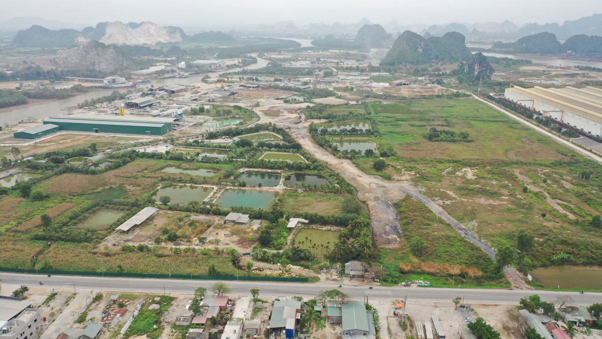 Du an Cum CN Phuong Nam - Uong Bi: Sao dan chua giao mat bang?