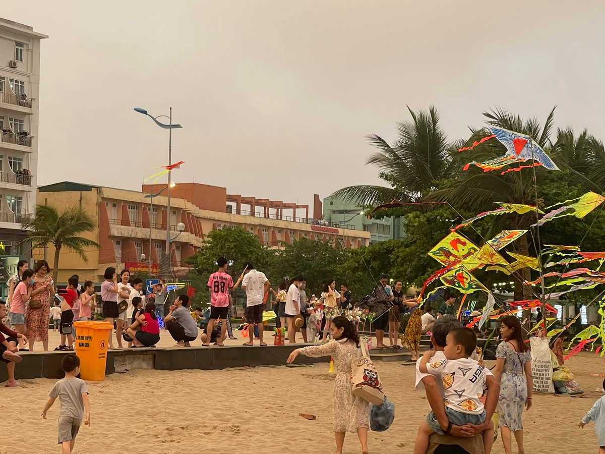 Các điểm check in tại Sầm Sơn thu hút du khách.