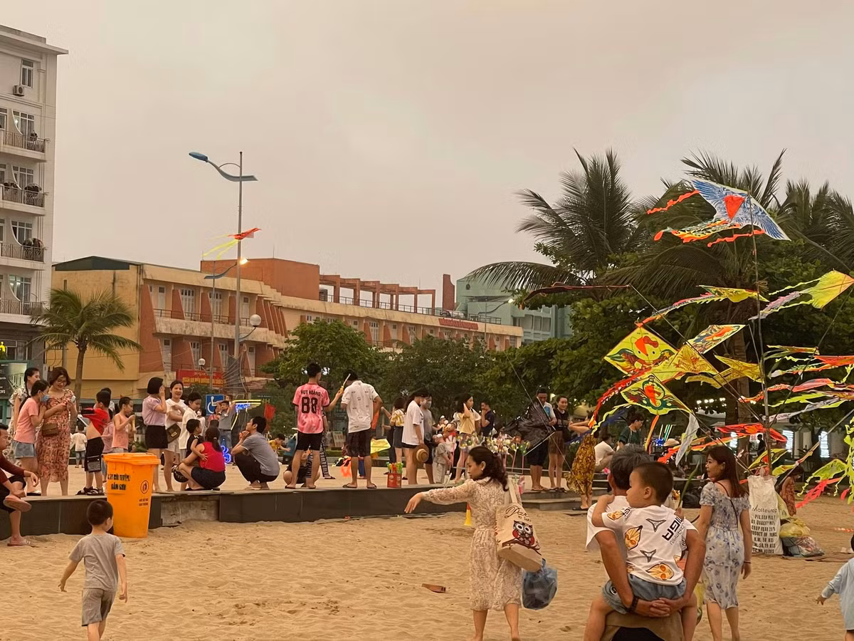 Các điểm check in tại Sầm Sơn thu hút du khách.