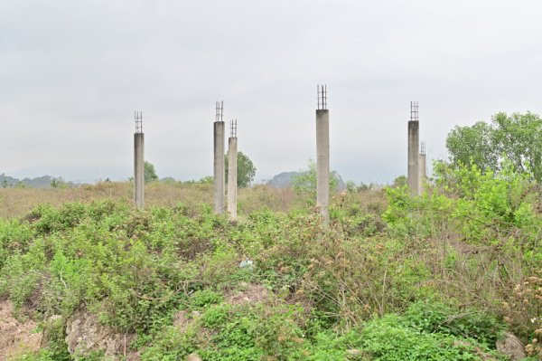 Du an CCN Phuong Nam Uong Bi cham tien do... trach nhiem goi ten ai?