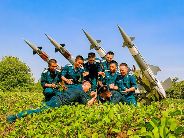 Phút giải lao trên trận địa.