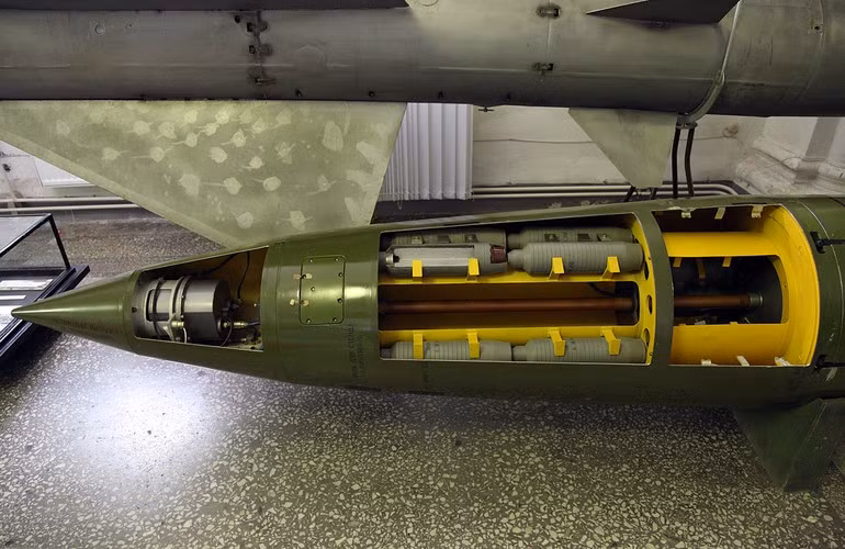 Mặt khác với sức công phá khủng khiếp, tên lửa Tochka-U sẽ giúp quân đội Syria lấy lại thanh thế trên chiến trường.