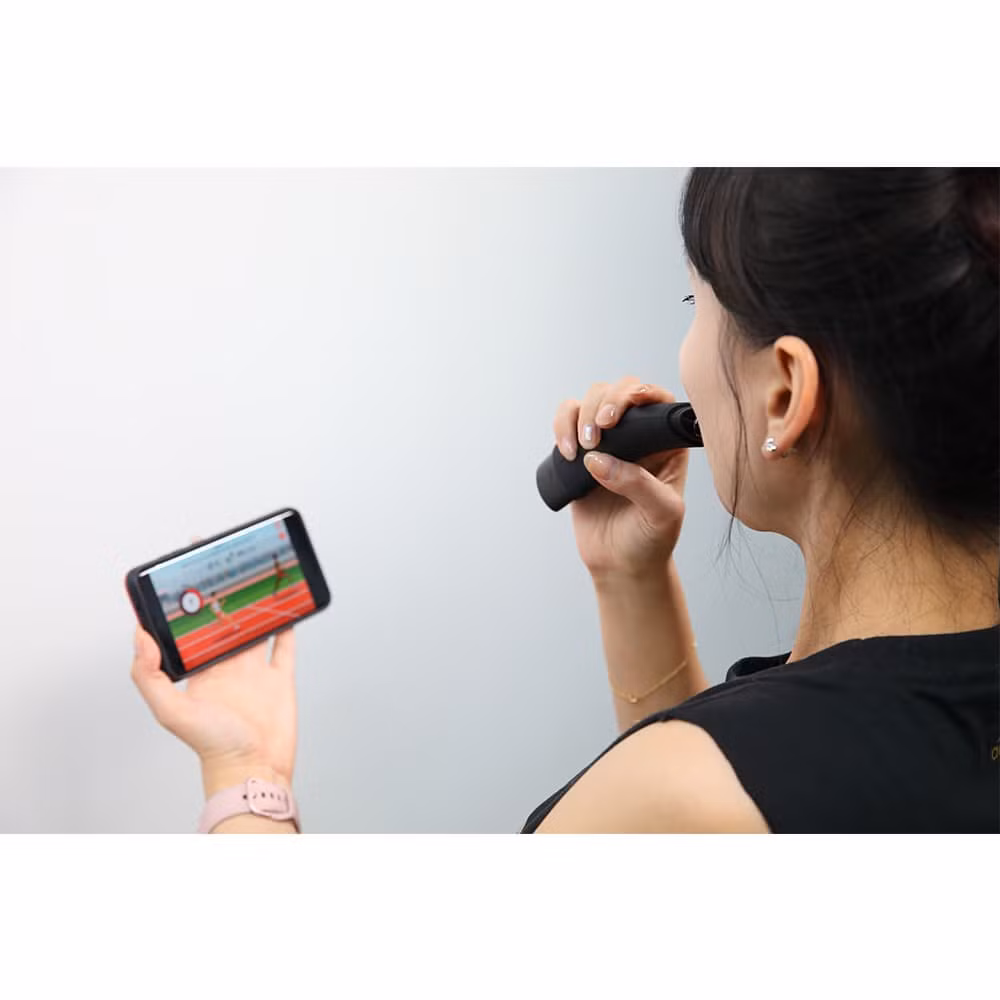 Có thể thấy, cùng với nhau, thiết bị thông minh và công nghệ nhà thông minh tạo nên một ngành công nghiệp đang phát triển nhanh chóng khi hàng trăm thiết bị và thiết bị tiêu dùng sẵn sàng hỗ trợ Bluetooth hoặc được xếp vào "Internet of Things" (IoT).