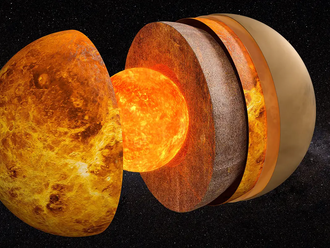 Tên hiện đại của Sao Kim (Venus) bắt nguồn từ nữ thần tình yêu và sắc đẹp của La Mã cổ đại, theo NASA. Sau mặt trời và mặt trăng, sao Kim là thiên thể sáng thứ ba trên bầu trời Trái đất, có nghĩa là con người đã biết về nó từ thời xa xưa.