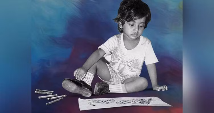 Edmund Thomas Clint, một thần đồng nghệ thuật hội họa sinh ngày 19/ 5/1976, tại Kochi, Kerala. Cuộc sống của cậu trên trái đất chỉ vỏn vẹn 6 năm 11 tháng, nhưng trong thời gian ngắn ngủi này, cậu ấy đã tạo ra khoảng 25.000 tác phẩm nghệ thuật. Được sự động viên của cha mẹ. Clint nhanh chóng đam mê vẽ tranh từ phấn, chì màu đến màu nước. 