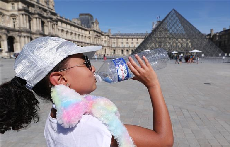 Trong một nghiên cứu xuất bản vào tháng này, nhà nghiên cứu phát hiện trong 40 năm qua, sóng nhiệt ở châu Âu gia tăng về tần suất và cường độ. Xu hướng gia tăng này có liên quan đến những thay đổi trong dòng khí. 