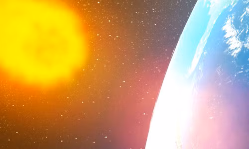  Mặt trăng đã là bạn đồng hành thân thiết của Trái đất trong hàng tỷ năm, và mặc dù quan điểm của chúng ta về hình dạng và kích thước của nó có phần thay đổi khi nó quay quanh hành tinh của chúng ta, nhưng nó vẫn hiện diện thường xuyên trên bầu trời.