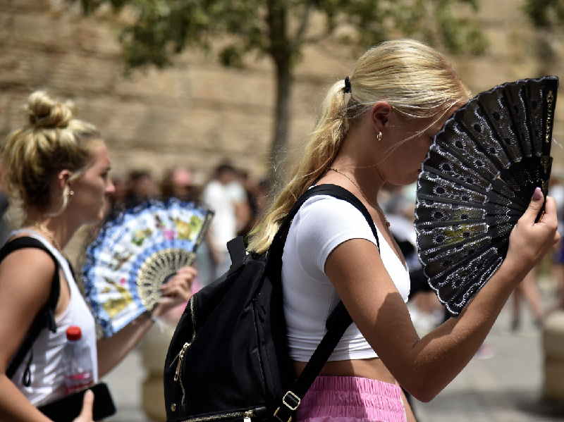 Đến tháng 7, Ba Lan và các khu vực khác của Đông Âu cũng phải hứng chịu một đợt nắng nóng khắc nghiệt tương tự.