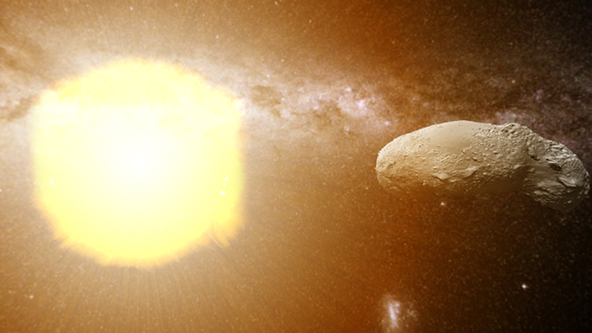 Việc tính toàn bộ lượng nước trên Trái đất đến từ đâu là một câu đố lâu đời, nhưng một nhóm các nhà khoa học quốc tế do Đại học Curtin đứng đầu đã đề xuất rằng, Mặt trời có thể là nguồn cung cấp H₂O chính của hành tinh chúng ta, nhờ hydro từ gió Mặt trời.