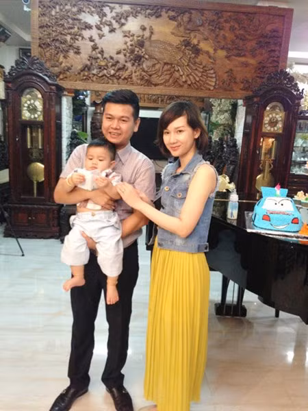 Quỳnh Chi từng khiến báo chí tốn nhiều giấy mực khi kết hôn với con trai của đại gia thủy sản Diệu Hiền: Trần Văn Chương.