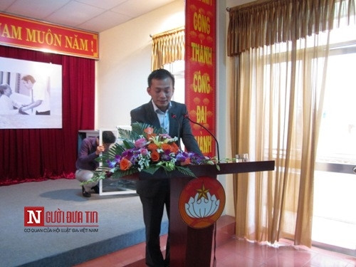 Bí thư Thành đoàn TP Đà Nẵng Nguyễn Bá Cảnh nghẹn ngào nhắc về cha trong lễ ra mắt cuốn sách