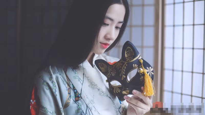 Quan điểm sống cùng với sự nỗ lực của hot girl nghệ thuật khiến nhiều người nể phục.