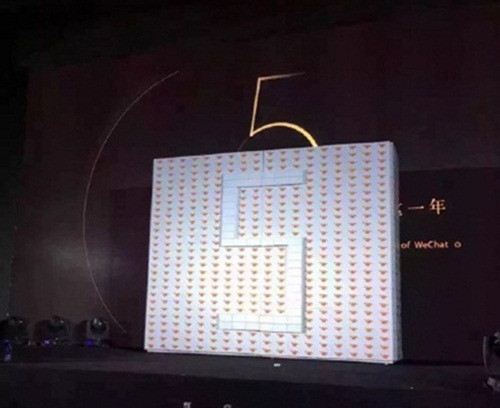 Thưởng iPhone 6s cho nhân viên