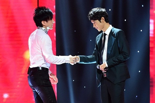 Nguyễn Duy về đội Đan Trường và đi thẳng vào vòng Live show.