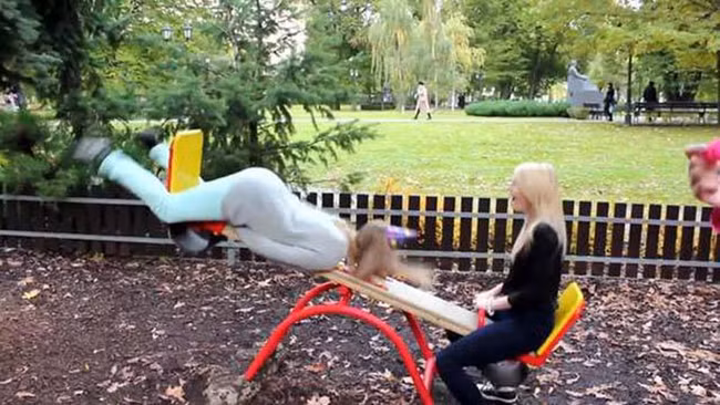 Ngã "sấp mặt" là có thật đấy anh em.