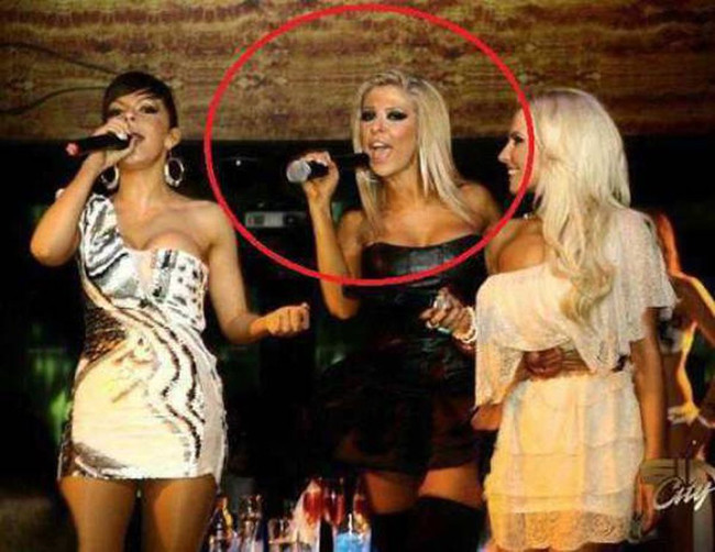 Đây là khi chị quá sung thôi.