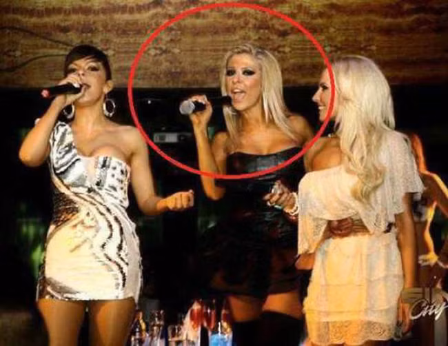 Đây là khi chị quá sung thôi.