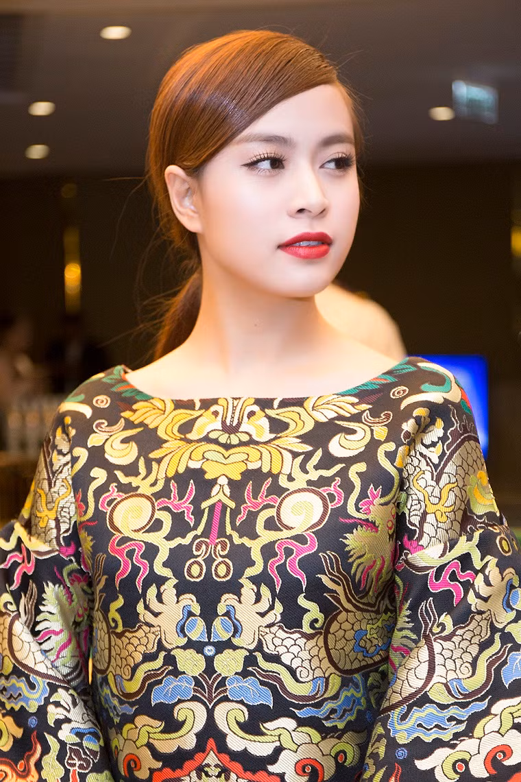 Hoàng Thùy Linh là một trong nghệ sĩ được đánh giá có sự nỗ lực và hoạt động nghệ thuật nghiêm túc.