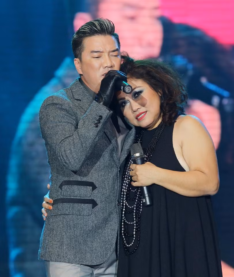 Hinh anh thang hoa cua Siu Black trong liveshow Dau an-Hinh-8