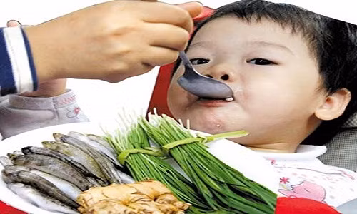 8 kieu nhoi nhet khien tre them gay om, bieng an ngay he-Hinh-2