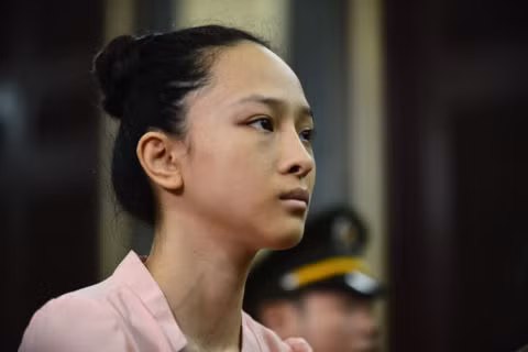 Nhung chi tiet “day song” trong hai ngay xet xu HH Phuong Nga