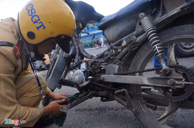 Ha Noi de xuat thu hoi xe may cu nat tu nam 2020