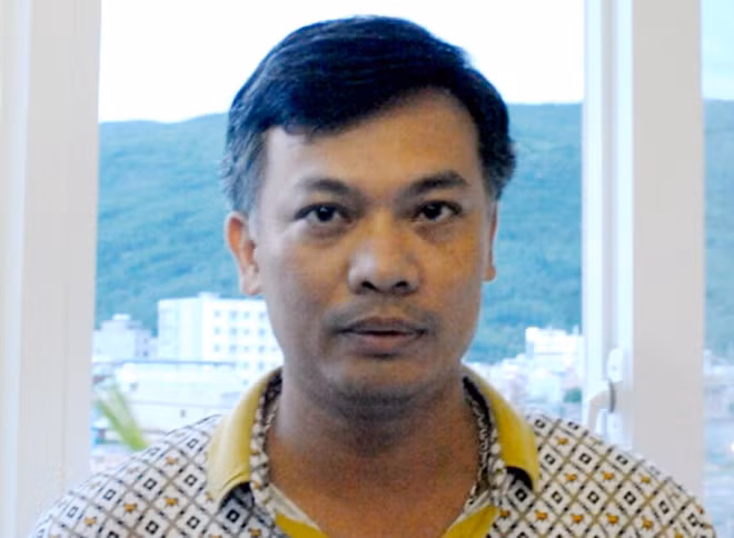 Doanh nghiep “ho tro” 2 ty, ngu dan rut don kien tau hong-Hinh-2