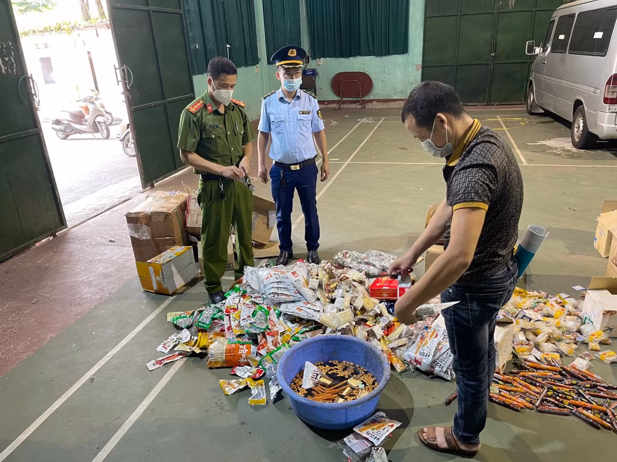 Bac Giang: Ban banh Trung thu rom, chu co so bi phat 17 trieu dong