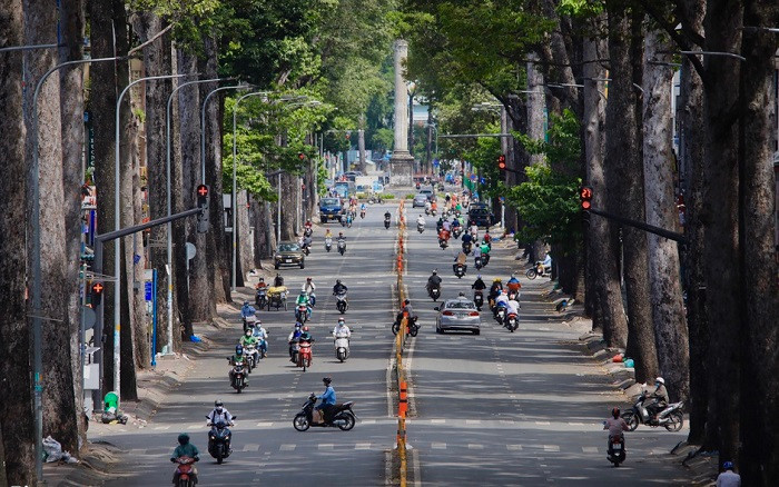 TP HCM gian cach den cuoi thang 9: Doanh nghiep thoi thop… hoi suc cach nao?