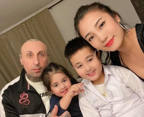 Ngoai hinh dep nhu ve 2 nhoc ty con lai co me Viet bo Iraq-Hinh-4