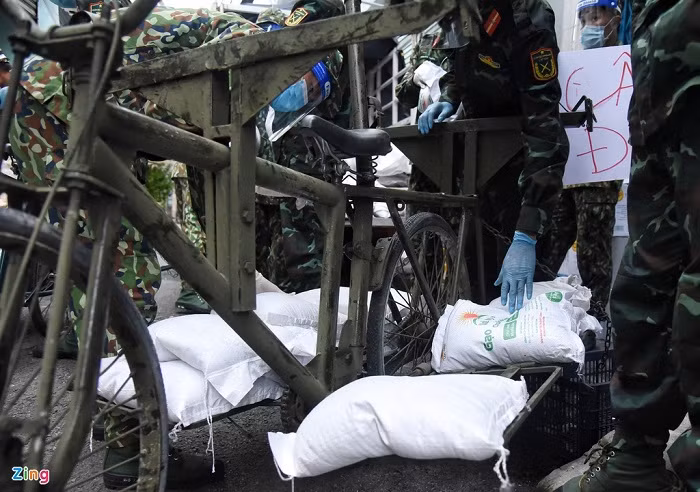 Quan doi ho tro TP.HCM nhu the nao sau ngay 6/9?-Hinh-2